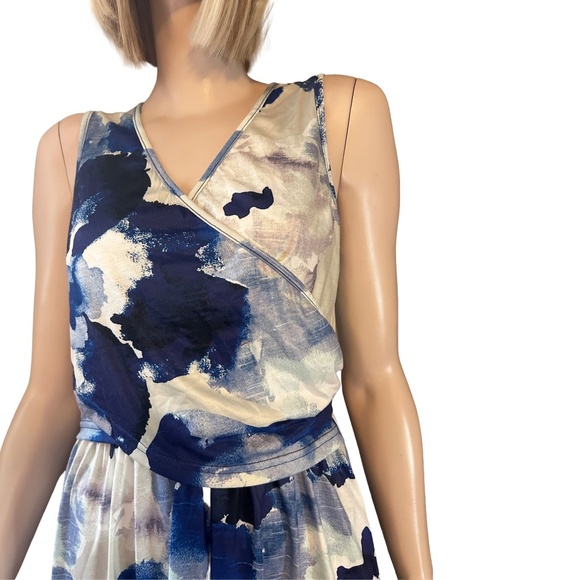 OUGES V-Neck Dress Sleeveless Maternity Nursing Gown Breastfeeding Postpartum - Picture 3 of 16